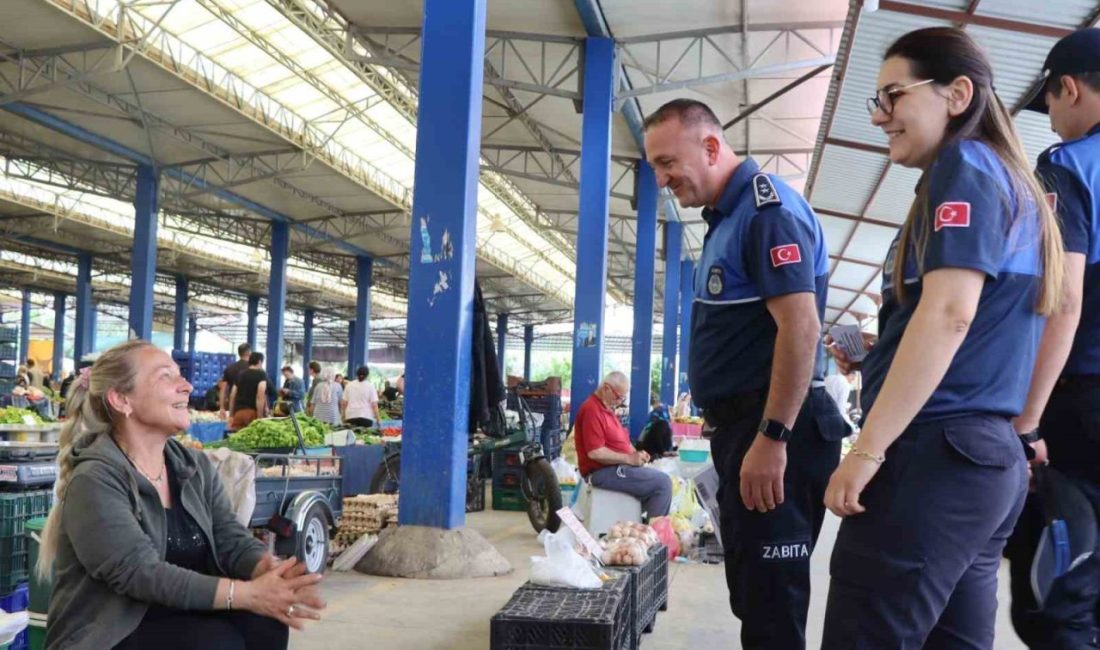 Nazilli Belediyesi Zabıta Müdürlüğü ekipleri, Cumartesi Pazarı’nda hem vatandaşların hem