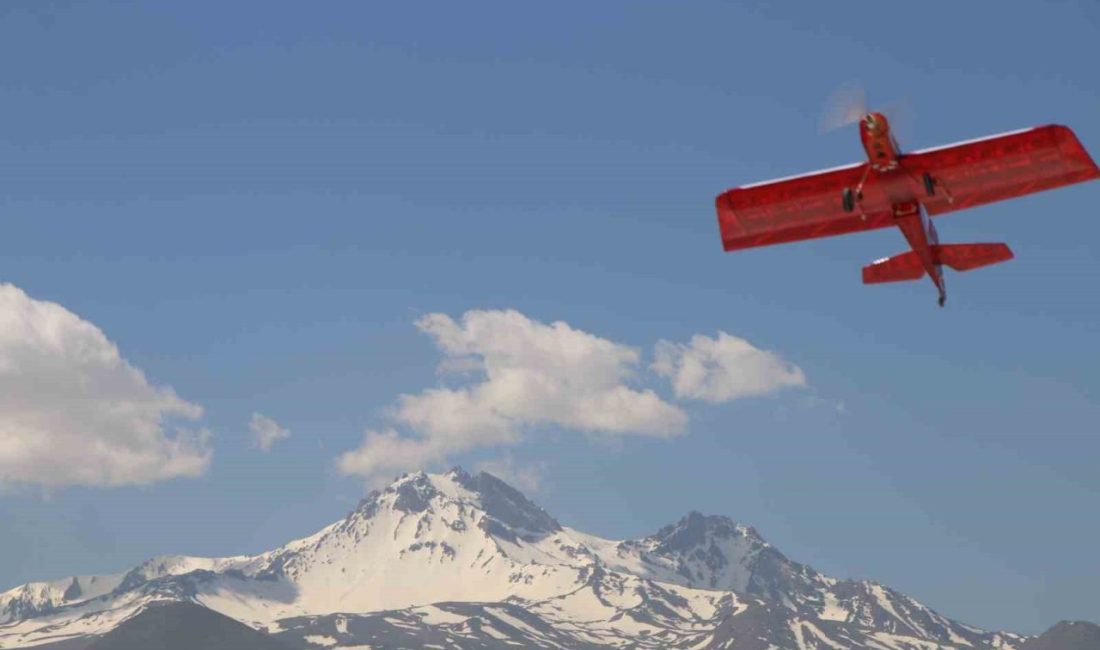 Kayseri’de düzenlenen 17. Uluslararası MEB Robot Yarışması’nın “RC Sabit Kanat
