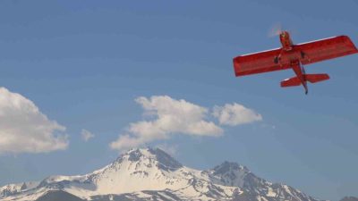 Kayseri’de düzenlenen 17. Uluslararası MEB Robot Yarışması’nın “RC Sabit Kanat
