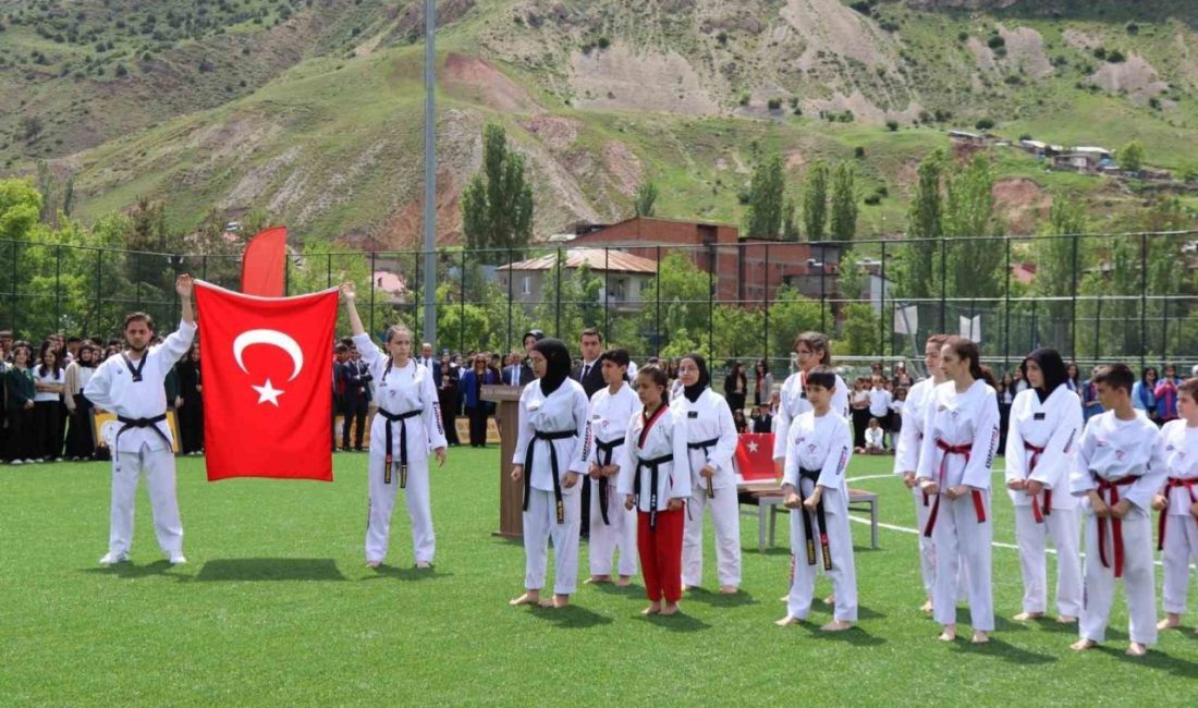 Oltu’da 19 Mayıs heyecanla kutlandı 19 Mayıs Atatürk’ü Anma, Gençlik ve Spor Bayramı, Erzurum’un Oltu