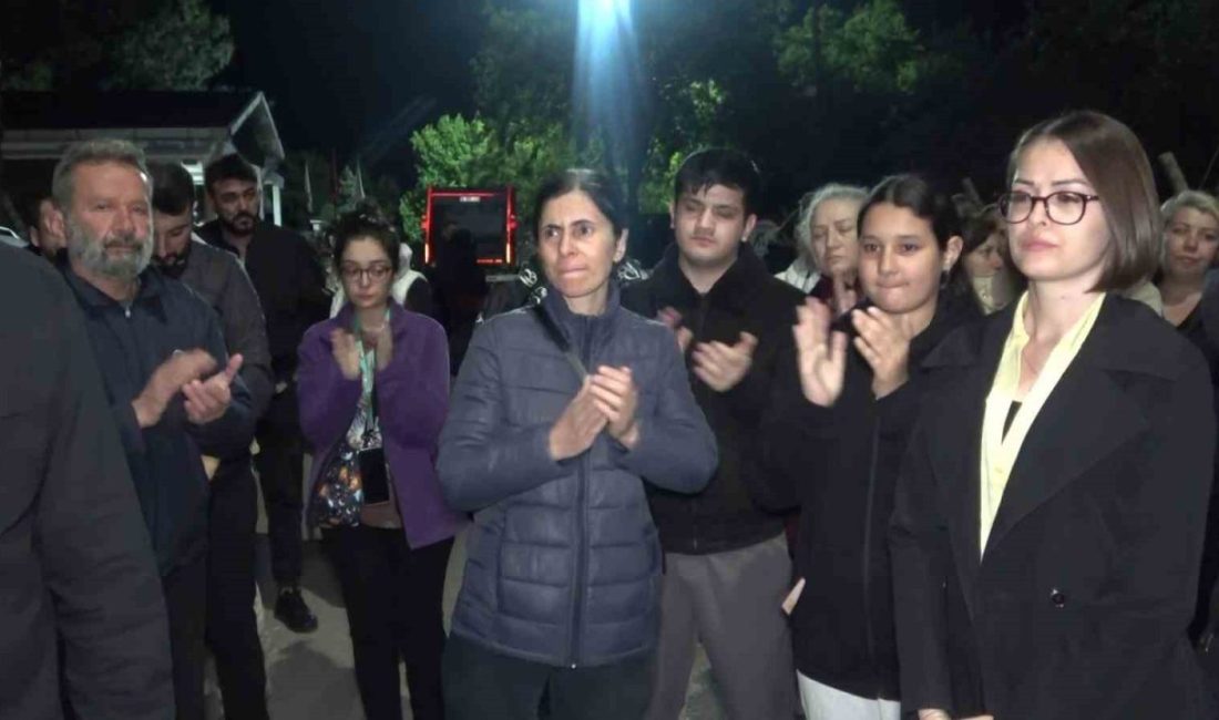Osmangazi Belediyesi’nden bir hayvan katliamı daha.. Bursa’da geçtiğimiz ay kent çöplüğüne çuvallar içinde öldürülmüş halde atılan
