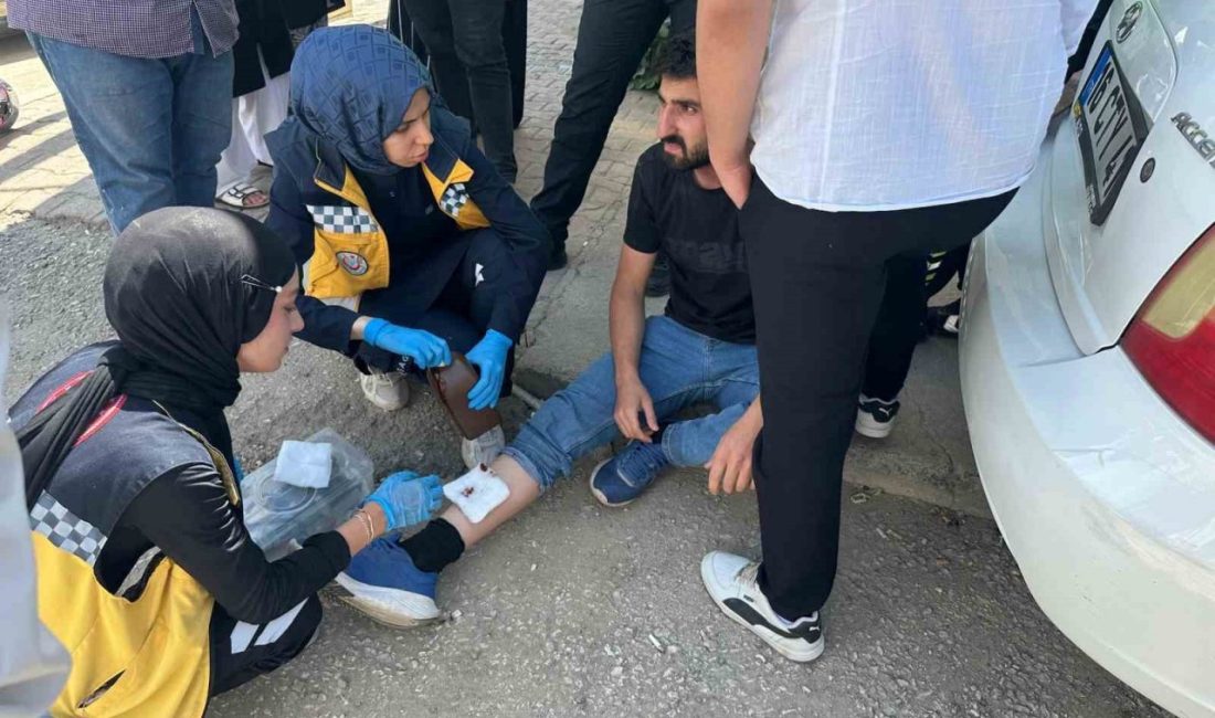 Otomobil ile motosiklet çarpıştı: 1 yaralı Adıyaman’da motosiklet ile otomobilin çarpışması sonucu meydana gelen kazada 1