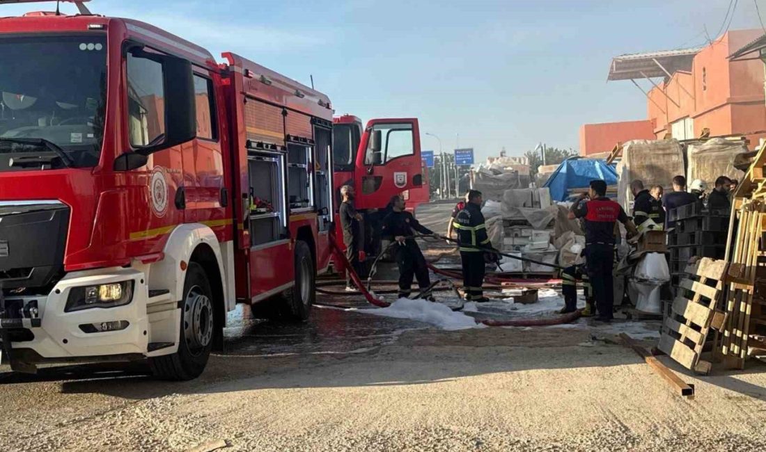 Plastik su tesisatı deposunda yangın Şanlıurfa’da plastik su tesisatı deposunda çıkan yangın itfaiyenin müdahalesiyle söndürüldü.