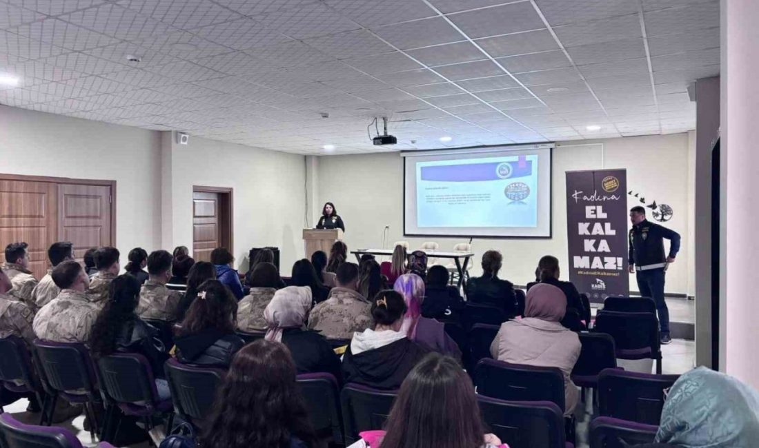 Pülümür’de ‘Aile İçi ve Kadına Karşı Şiddetle Mücadele’ semineri Tunceli’nin Pülümür ilçesinde ‘Aile İçi ve Kadına Karşı Şiddetle Mücadele’