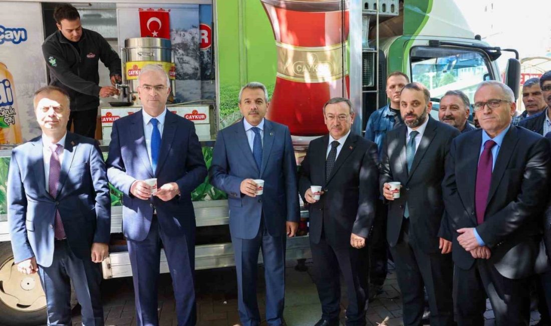 2025 yılı yaş çay kampanyası hakkında açıklama yapan Rize Valisi