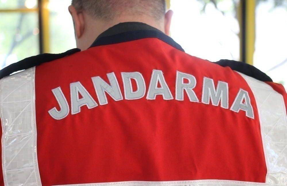 Aydın İl Jandarma Komutanlığı Göçmen Kaçakçılığı ve İnsan Ticareti (GKİT)