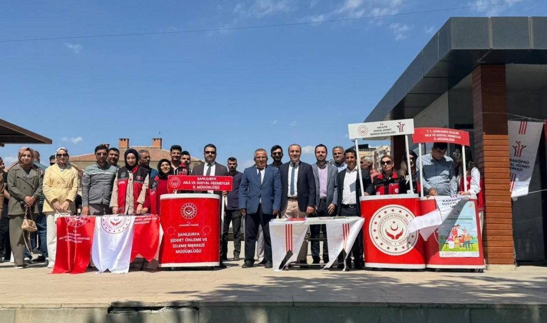 Şanlıurfalılar en büyük aile için yürüdü Şanlıurfa Aile ve Sosyal Hizmetler İl Müdürlüğü tarafından Aile Haftası