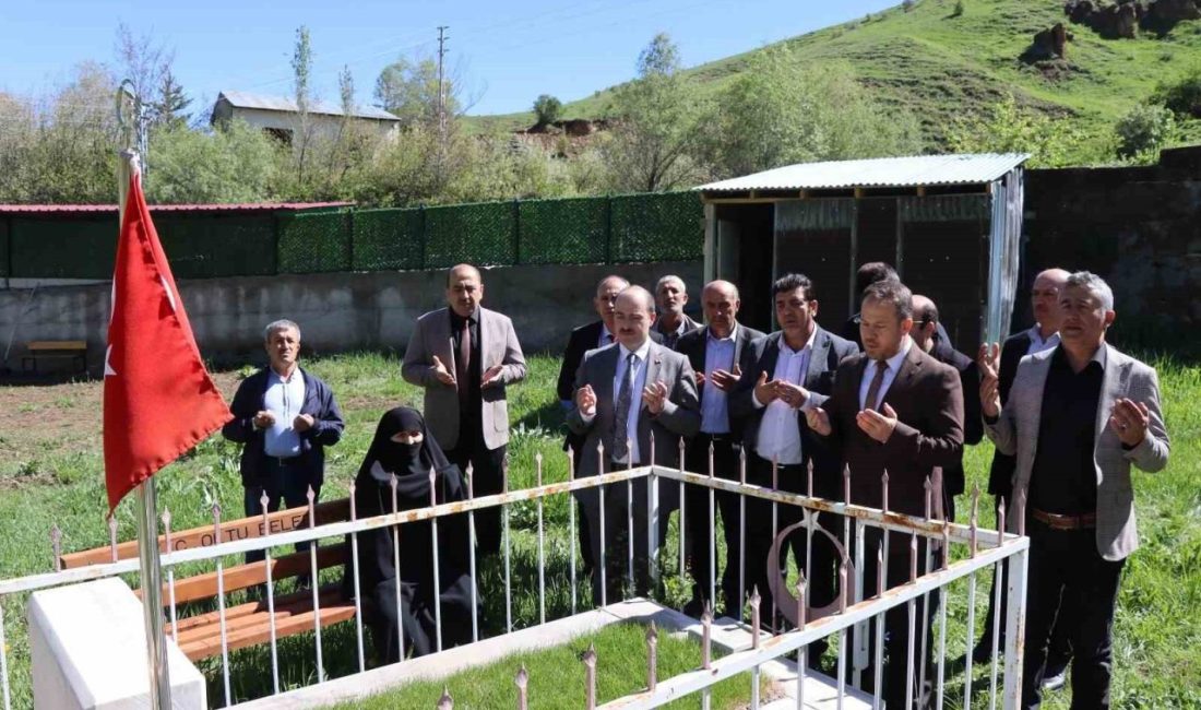Şehide kabri başında anma 1997 yılında Kuzey Irak’ta şehit olan Piyade Er Selami Aslan,