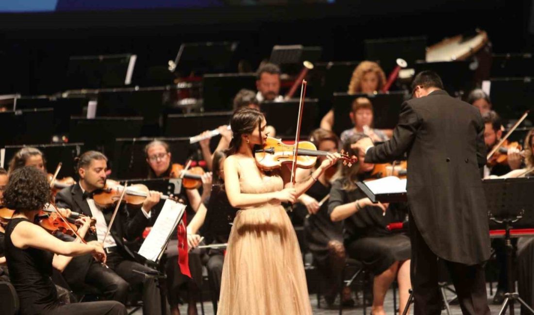 Eskişehir Büyükşehir Belediyesi Senfoni Orkestrası bu hafta gerçekleştirdiği özel konserle