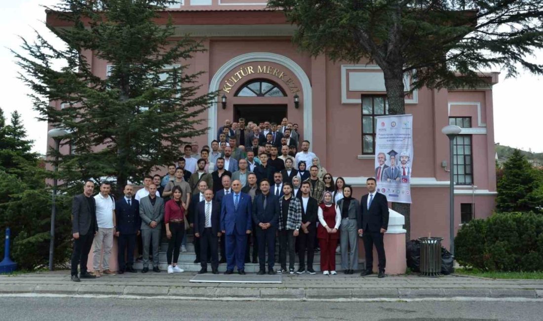 Sessiz kahramanlar geleceği şekillendiriyor Teknolojinin baş döndürücü bir hızla ilerlediği bu dönemde, altyapı ne