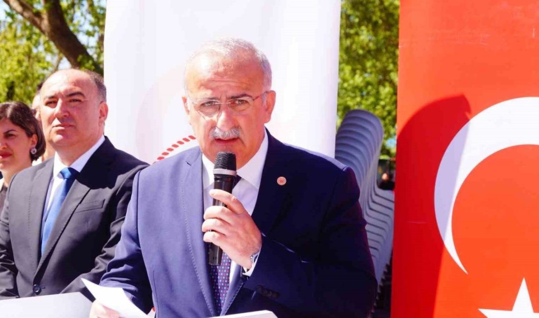 Sinop’ta 19 Mayıs Atatürk’ü Anma, Gençlik ve Spor Bayramı düzenlenen