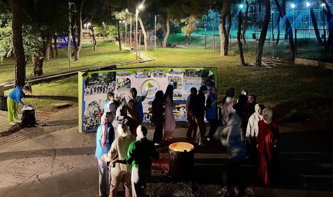 Sultangazi Belediyesi 12-26 yaş arasındaki genç kızları, Manisa Kız Kampı’nda