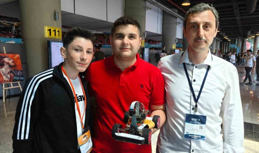 Kayseri’de düzenlenen 17. Uluslararası MEB Robot Yarışması’nda yerli ve milli