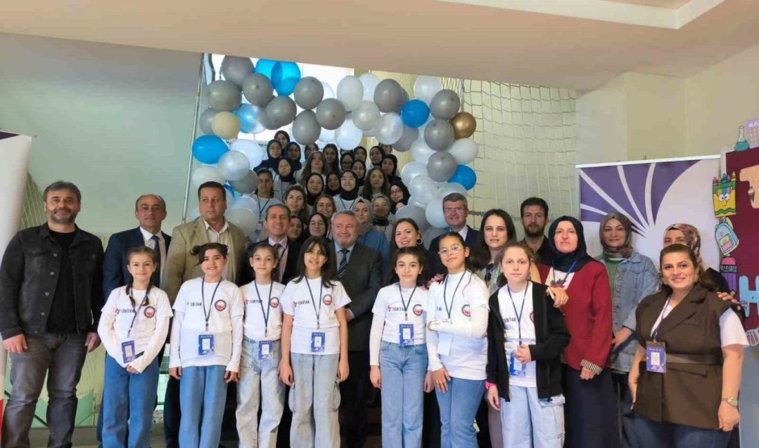 TÜBİTAK 4006 Bilim Fuarı’nda bilim ve hayal gücü buluştu Zonguldak Şehit Prof. Dr. İlhan Varank Kız Anadolu İmam Hatip