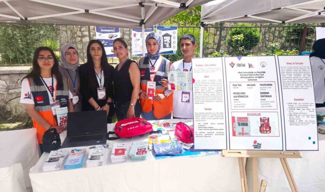 Tunceli’de öğrenciler, 4006 TÜBİTAK Bilim Fuarı’nda deprem bilincine dikkat çekti.