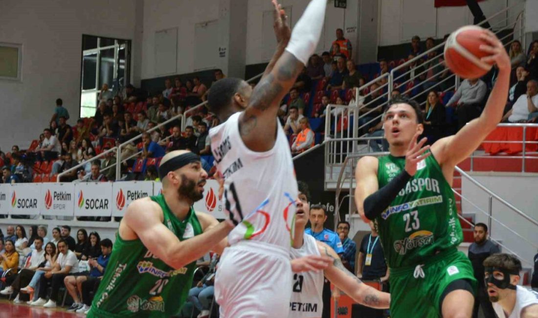 Türkiye Basketbol Süper Ligi’nin 30. haftasında Bursaspor deplasmanda İzmir temsilcisi