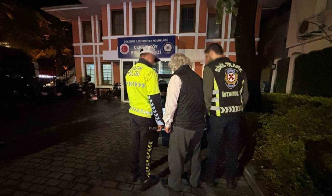 Üsküdar’da seyir halindeki İETT otobüsünden yola yağ sızması sonucu çok