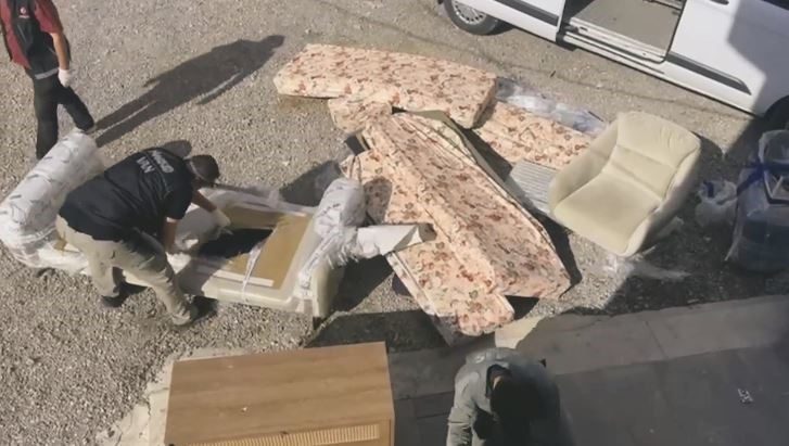 Van’da 23 kilo 560 gram metamfetamin ele geçirildi Van’ın Tuşba ilçesinde polis ekiplerince yürütülen çalışmalar sonucunda 23 kilo