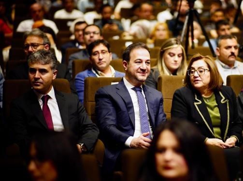 “VI. Ahlâk Şurası” Hasan Kalyoncu Üniversitesi ev sahipliğinde gerçekleştirildi Hasan Kalyoncu Üniversitesi (HKÜ) İslâm Medeniyeti Uygulama ve Araştırma Merkezi