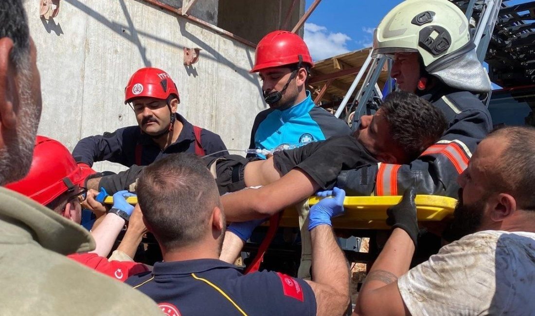 Malatya’nın Battalgazi ilçesinde bir şantiyede çalıştığı sırada fenalaşan vinç operatörü,