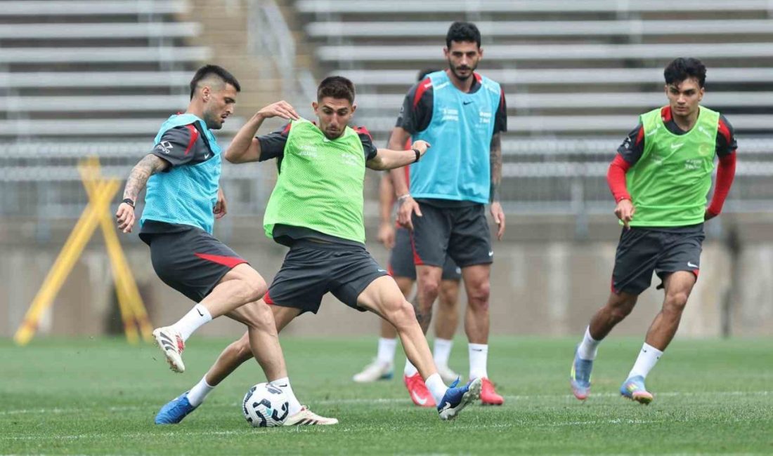 A Milli Takım’da Meksika mesaisi başladı A Milli Futbol Takımı, dün akşam ABD ile oynadığı karşılaşmanın