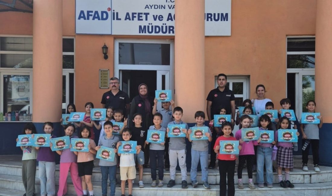 Recep Tayyip Erdoğan İlköğretim Okulu 1-B ve 1-C sınıfı öğrencileri,
