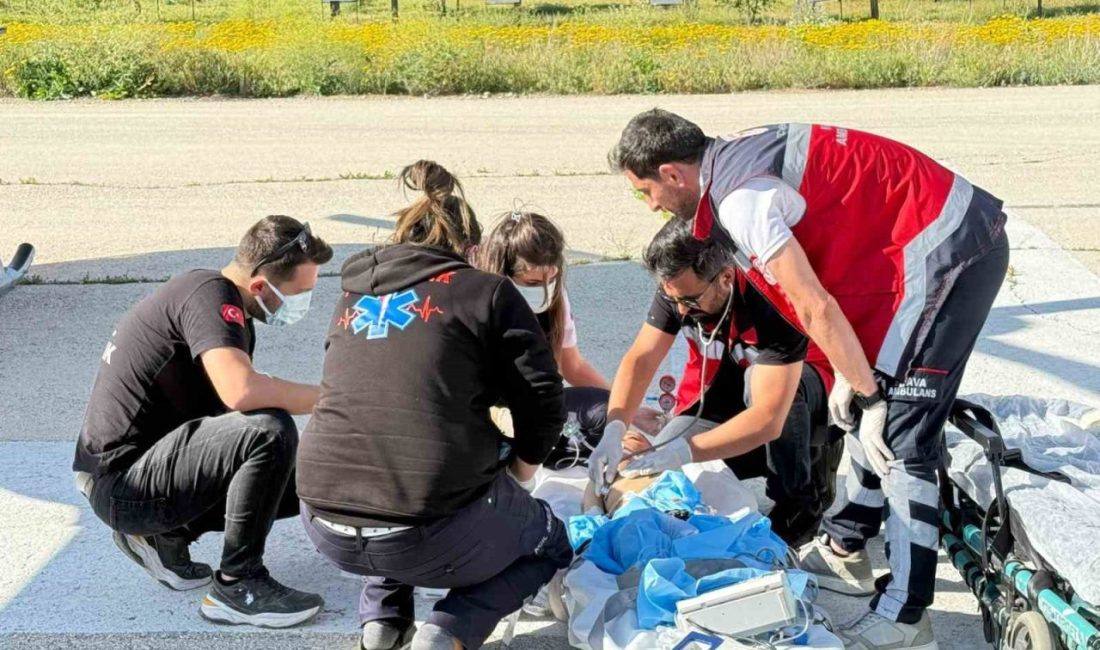 Ağrı’da nöbet geçiren 4 yaşındaki çocuk için ambulans helikopter havalandı Ağrı’nın Patnos ilçesinde dirençli nöbet geçiren 4 yaşındaki çocuk, hastanede