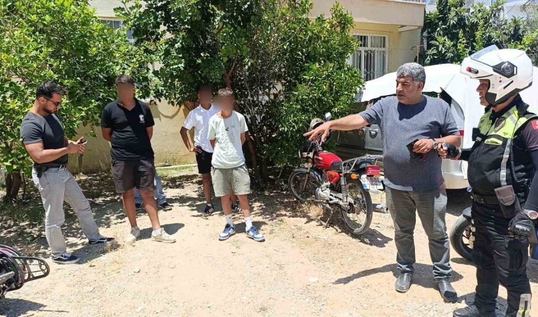 Asayiş ekiplerinden kaçan çocuk sürücülere ceza yağdı Antalya’da asayiş ekiplerinin dur ihtarına uymayarak kaçan küçük yaştaki motosiklet
