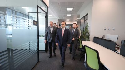 Sanayi ve Teknoloji Bakanı Mehmet Fatih Kacır, “Teknopark İstanbul’da Armelsan’ı