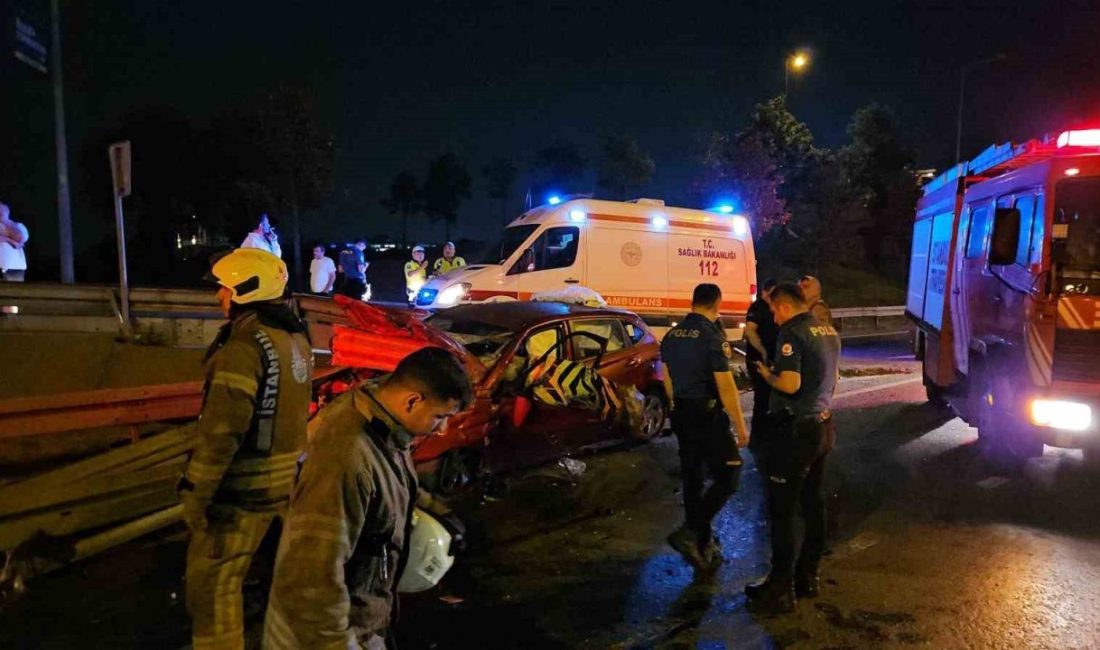 Bayrampaşa’da kontrolden çıkan otomobil bariyerlere saplandı Bayrampaşa’da direksiyon hakimiyetini kaybeden otomobil yol kenarındaki bariyerlere ok gibi
