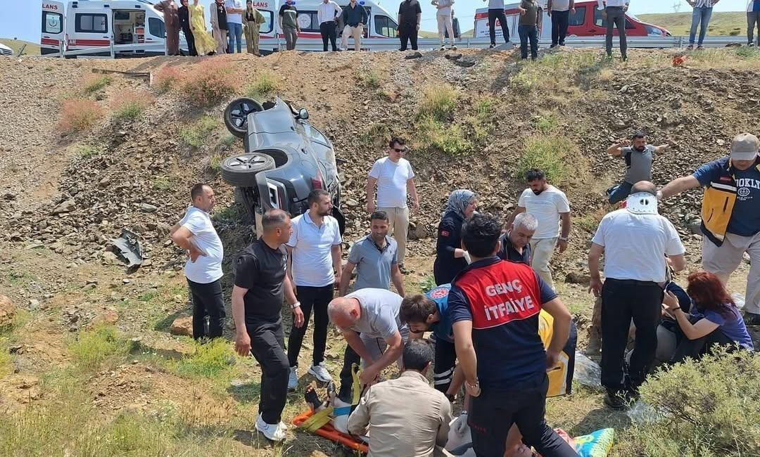 Bingöl’de otomobilin şarampole devrilmesi sonucu meydana gelen trafik kazasında, 4