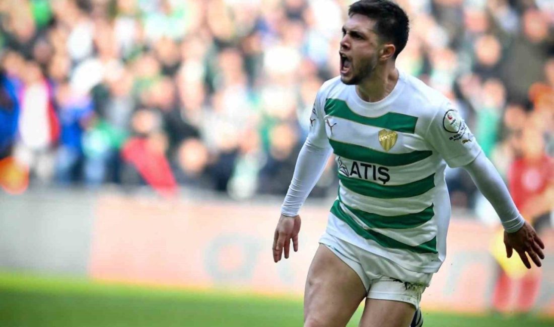 Bursaspor’da Vefa Temel ve Berkan Mahmut Keskin’e veda Bursaspor, Vefa Temel ve Berkan Mahmut Keskin ile yollarını ayırdı.