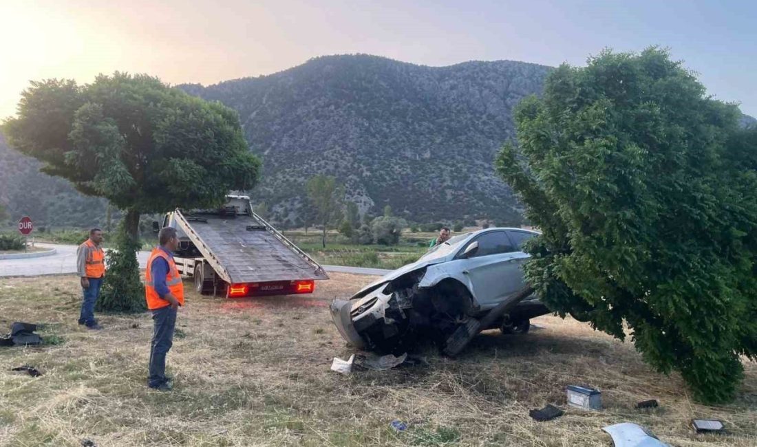Çorum’da iki otomobil çarpıştı: 2 yaralı Çorum’un Osmancık ilçesinde iki otomobilin çarpışması neticesinde meydana gelen kazada