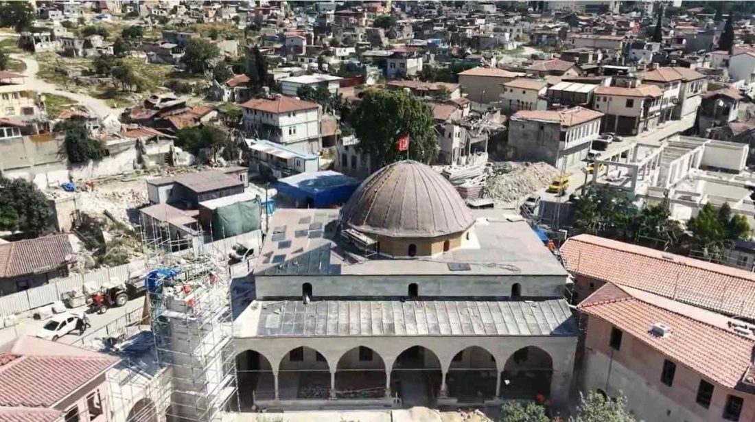 Depremin yıktığı Habib-i Necaar Camii’nde ihya çalışmaları hızla sürüyor Hatay’da asrın felaketinde yıkılan ve Anadolu’da inşa edilen ilk cami