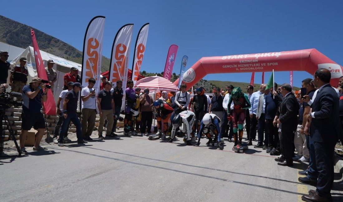 Dünya Kaykay İniş Şampiyonası Erzincan’da nefes kesti Erzincan Valiliği koordinasyonunda Erzincan Ergan Dağı Kayak Merkezi’nde düzenlenen Dünya