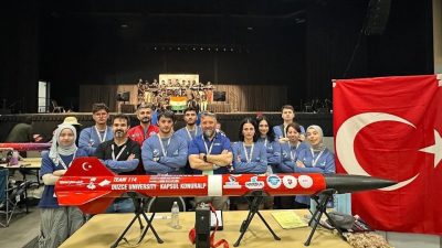 DÜZCE(İHA) – Düzce Üniversitesi Kapsül Konuralp roket takımını, roketlerini Midland