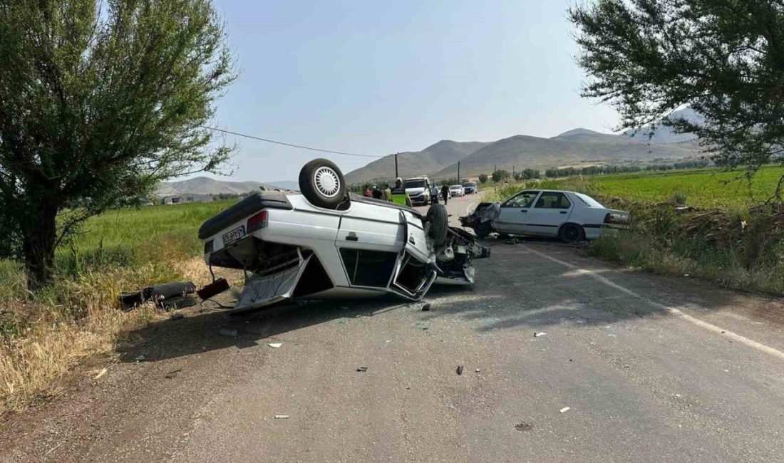 Elbistan’da trafik kazası: 2 yaralı Kahramanmaraş’ın Elbistan ilçesinde meydana gelen trafik kazasında 2 kişi yaralandı.