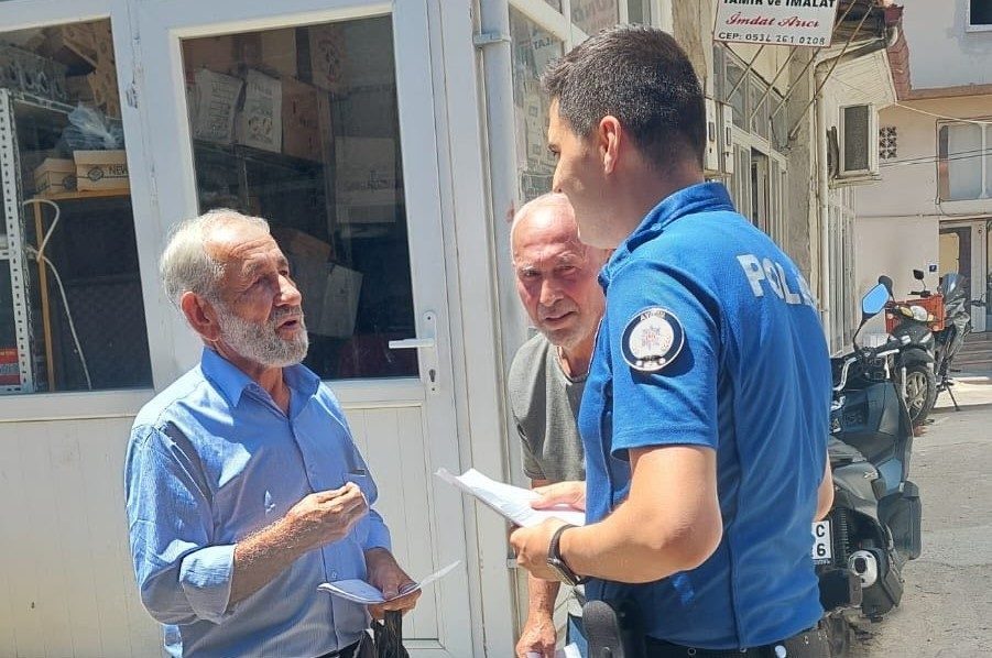 Aydın’ın Karacasu ilçesinde, dolandırıcılık olaylarına karşı toplumsal farkındalığı artırmak amacıyla