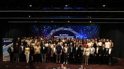 Samsun’da bu yıl ikincisi düzenlenen “Enerjide Yapay Zeka Zirvesi”nde, enerji