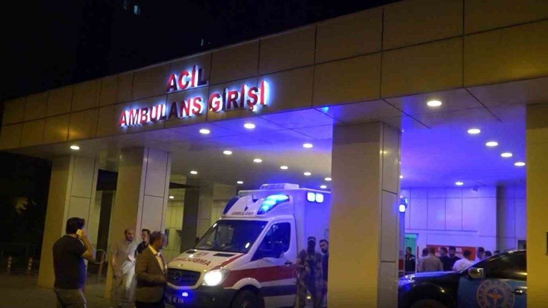 Van’ın Erciş ilçesinde babası tarla sürdüğü esnada yanında bulunan çocuk,
