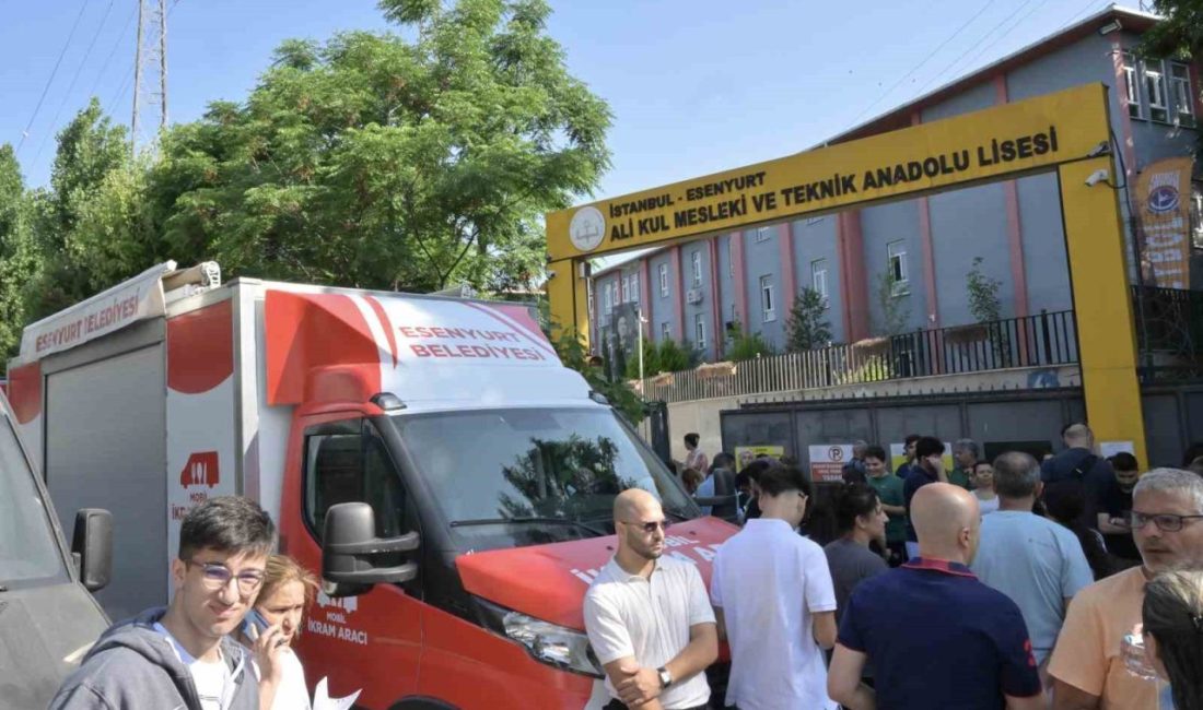 Esenyurt Belediyesi, Yükseköğretim Kurumları Sınavı (YKS) heyecanı yaşayan öğrencilerin ve