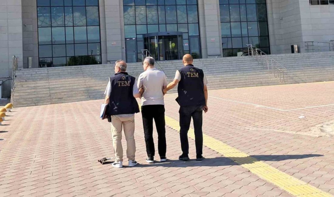 FETÖ firarisi sahte kimlikle yakalandı Kırıkkale’de hakkında kesinleşmiş hapis cezası bulunan FETÖ firarisi, sahte kimlikle