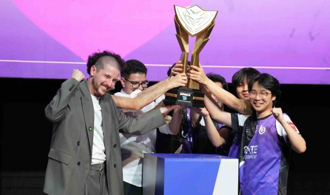 Türk Telekom’un markası GAMEON’un isim sponsoru olduğu League of Legends’in