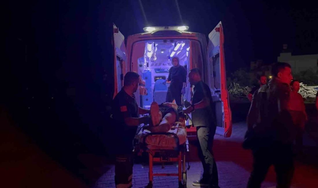 Gazipaşa’da motosiklet park halindeki otomobile çarptı: 1 ağır yaralı Antalya’nın Gazipaşa ilçesinde meydana gelen motosiklet kazasında bir kişi ağır
