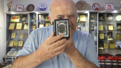 Duayen gazeteci Sirer Doğan, Dünya Fotoğraf Makinesi gününde fotoğrafçılığın cam