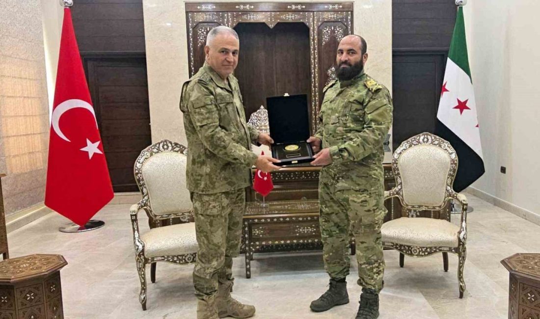 Genelkurmay Başkanı Gürak, Şam’da Genelkurmay Başkanı Orgeneral Metin Gürak, Şam’da Suriye Genelkurmay Başkanı Tümgeneral