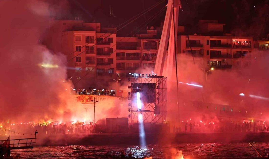 Göztepe 100. yaşını büyük bir coşkuyla kutladı İzmir’in en köklü kulüplerinden olan Göztepe, kuruluşunun 100. yıl dönümünü
