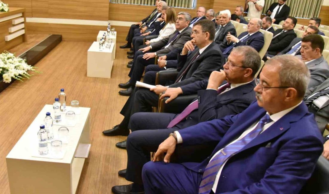 GSO Başkanı Ünverdi iş dünyasının taleplerini Cevdet Yılmaz’a sundu Gaziantep Sanayi Odası (GSO) Yönetim Kurulu Başkanı Adnan Ünverdi, Gaziantep