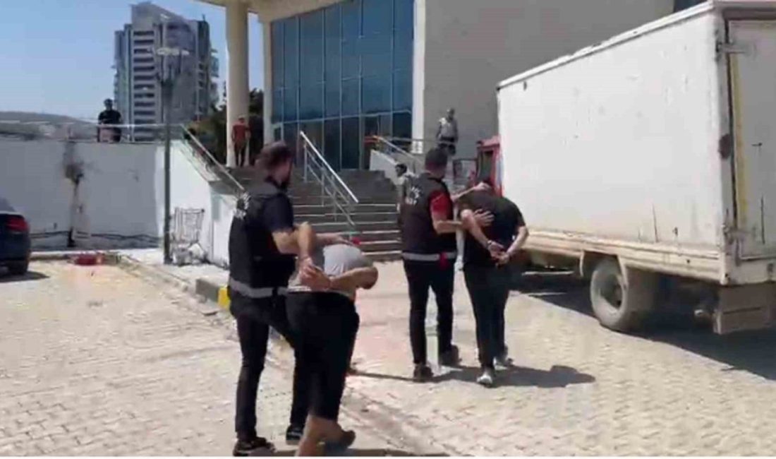Hatay’ın Antakya ve İskenderun ilçesinde çeşitli suçlar nedeniyle aranan 4kişi