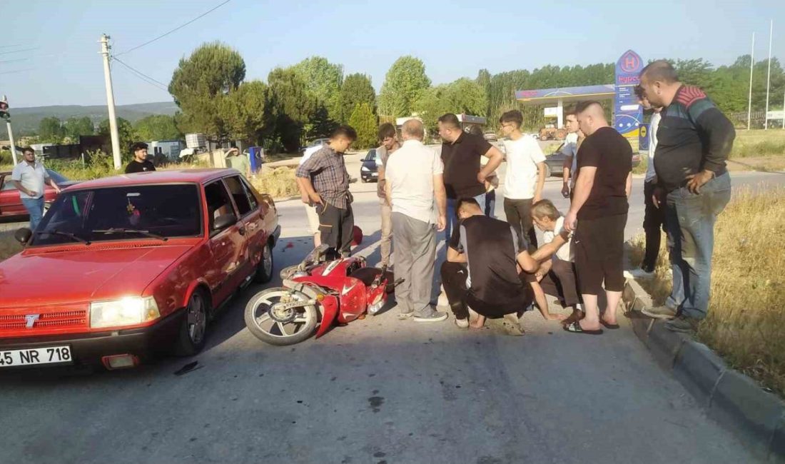 Hisarcık’ta otomobil ile motosikletle çarpıştı: 1 yaralı Kütahya’nın Hisarcık ilçesinde otomobil ile motosikletin çarpışması sonucu meydana gelen